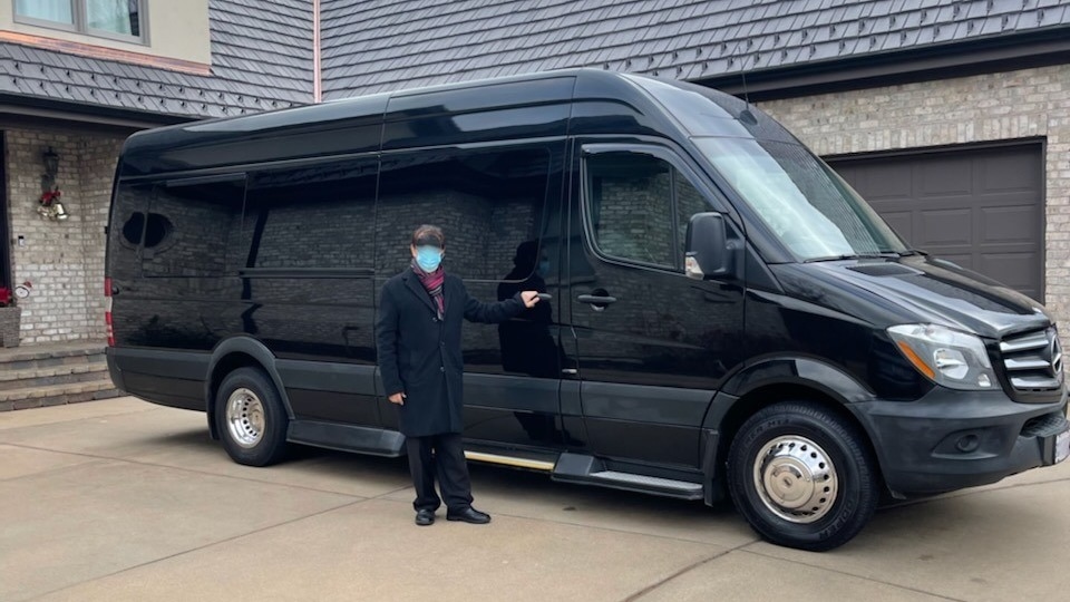 Sprinter Van Rentals in Los Angeles Los Angeles Limo Car