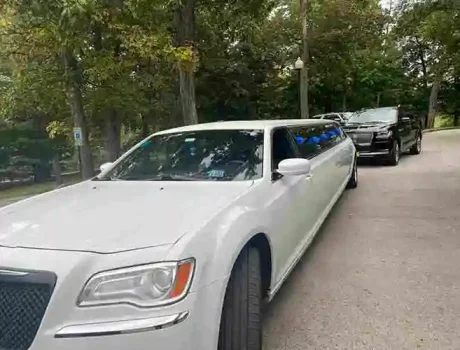 White Limousine - Limo Service Burbank CA